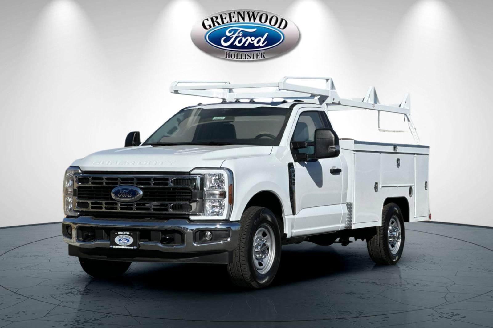 New 2025 Ford F350 XL w/ XL Chrome Package RWD image 8