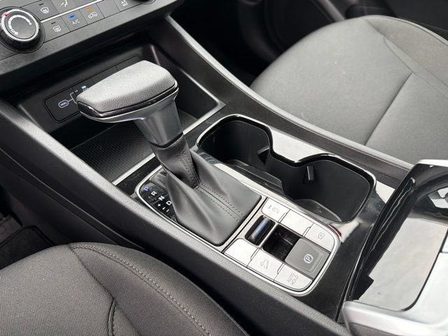 Certified 2025 Hyundai Tucson SE FWD image 19