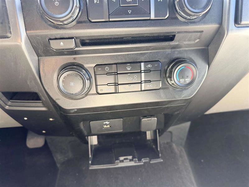 Used 2018 Ford F150 XLT w/ Equipment Group 301A Mid image 39