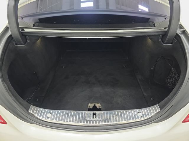 Used 2016 Mercedes-Benz S 550 Sedan image 34