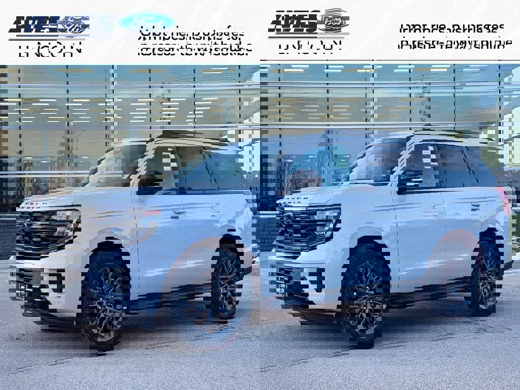 New 2026 Ford Expedition Platinum w/ Stealth Appearance Package image 1