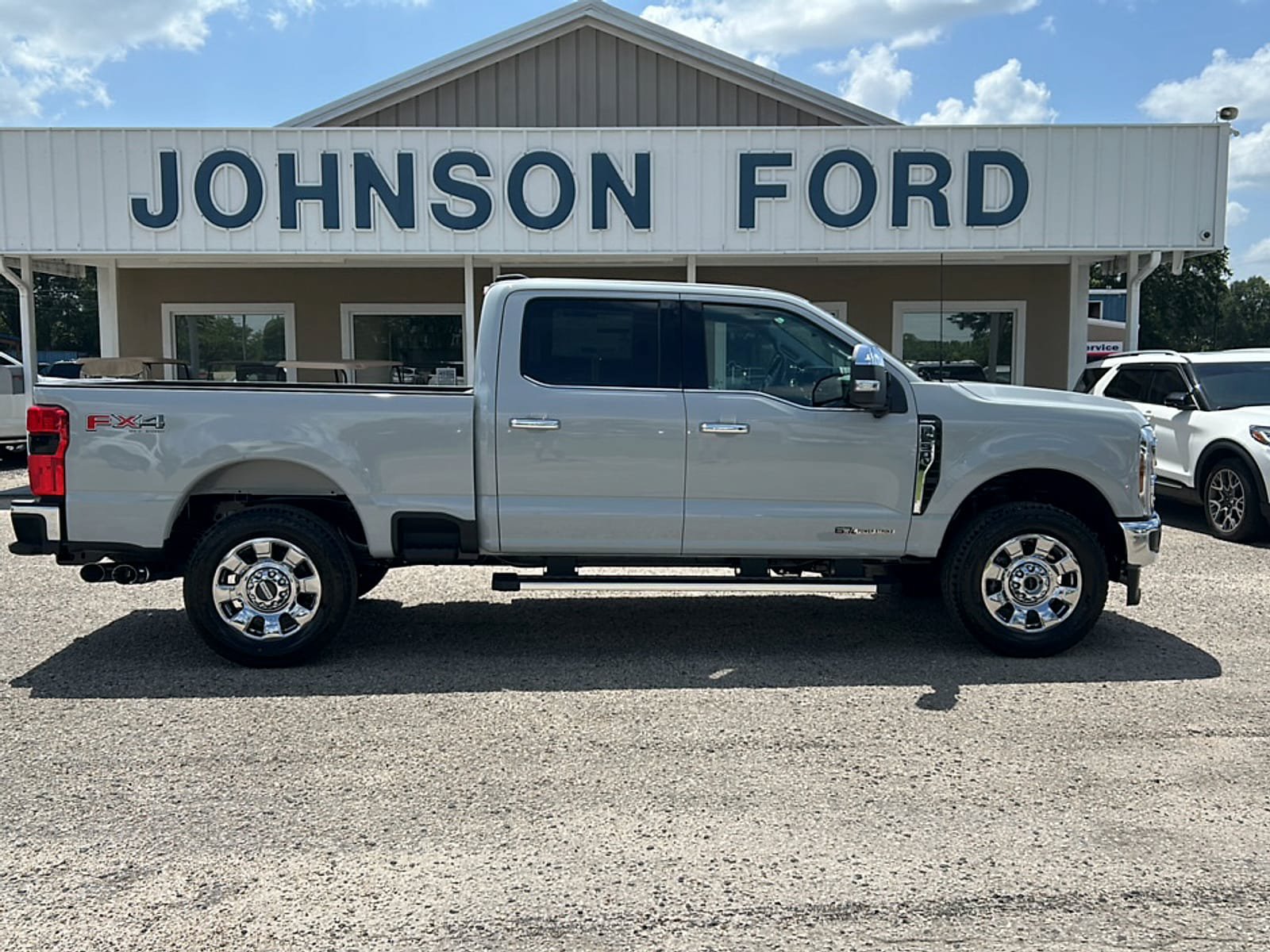 New 2026 Ford F250 Lariat w/ Chrome Package AWD/4WD image 1
