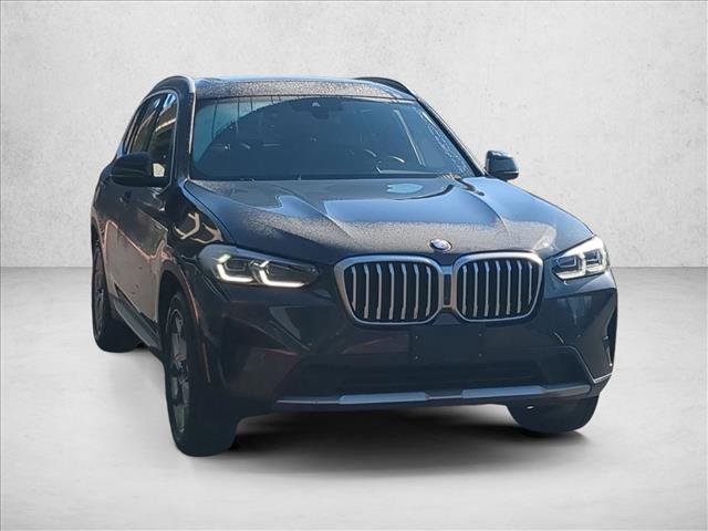 Used 2024 BMW X3 xDrive30i AWD/4WD image 3