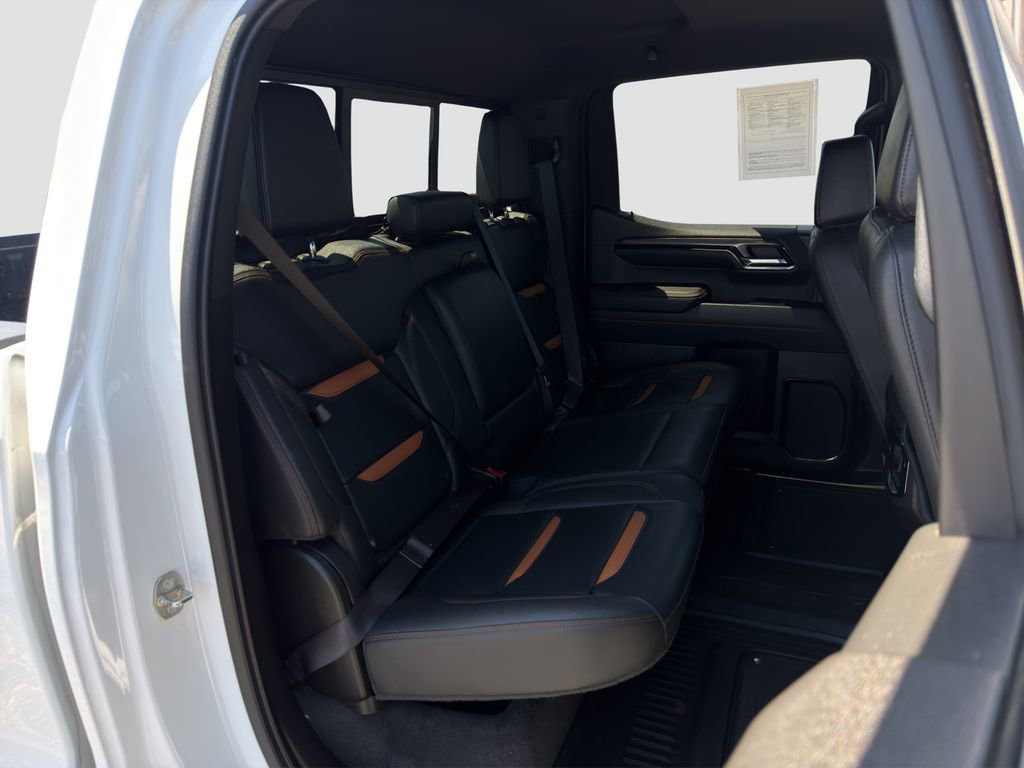Used 2023 GMC Sierra 1500 AT4 w/ AT4 Preferred Package AWD/4WD image 32