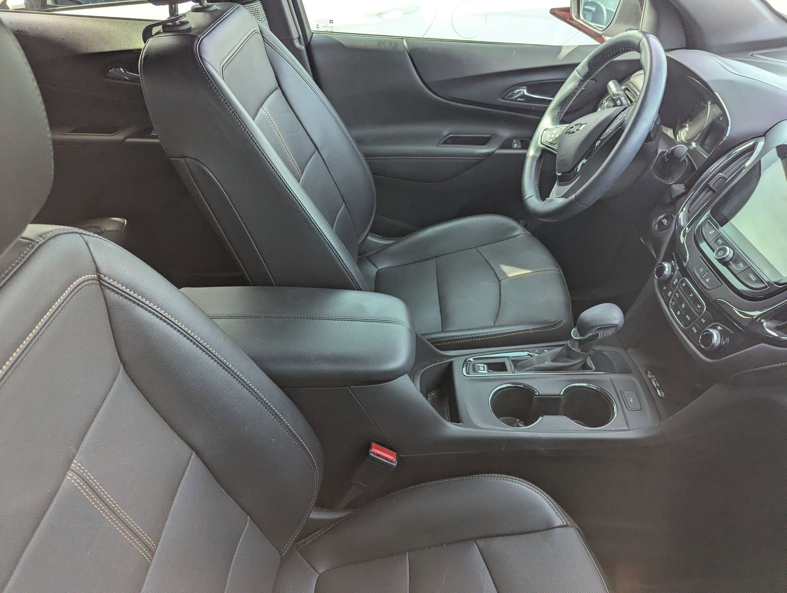 Certified 2023 Chevrolet Equinox Premier w/ Redline Edition FWD image 6