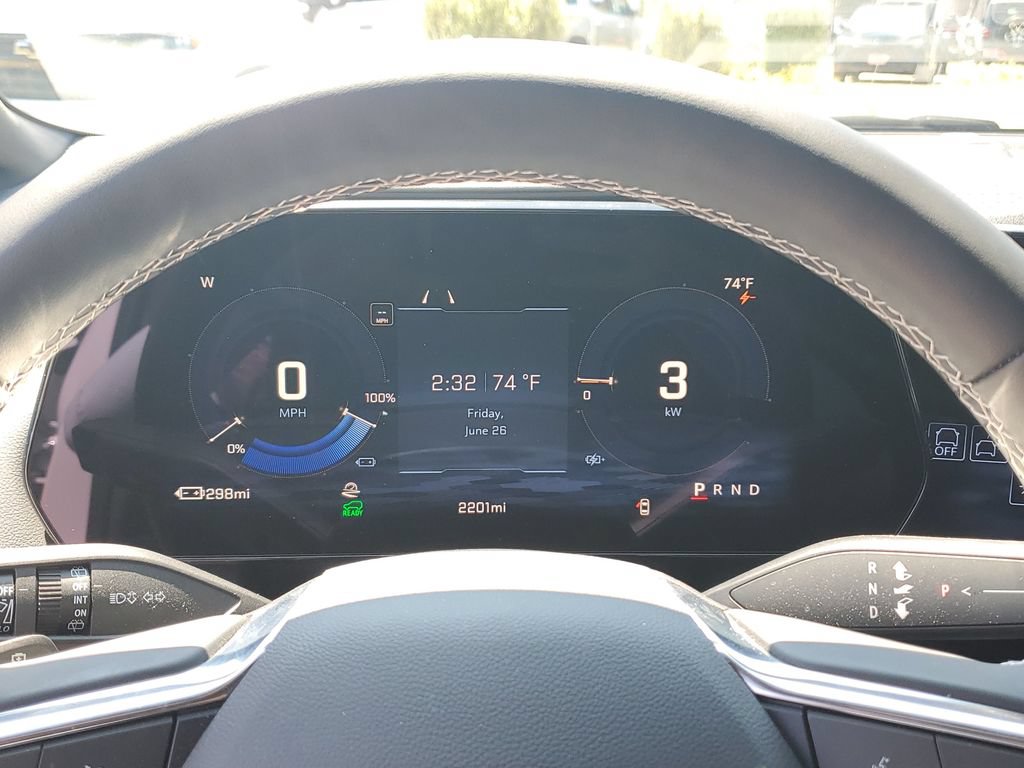 Used 2026 Chevrolet Equinox EV LT w/ Convenience Package II AWD/4WD image 30
