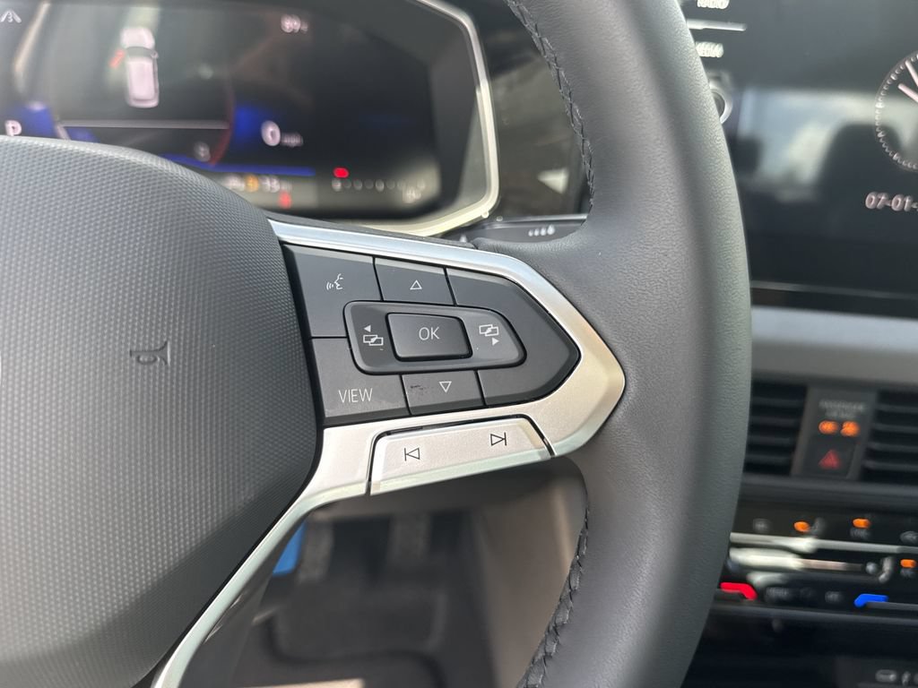 New 2026 Volkswagen Jetta SE FWD image 18