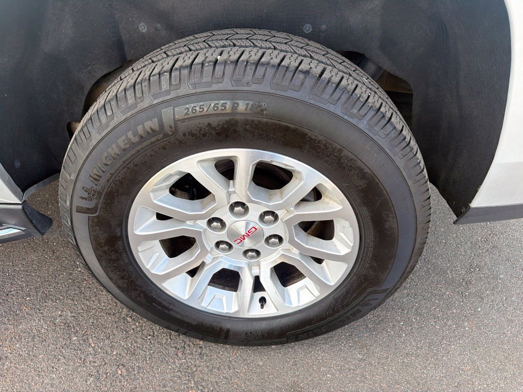 Used 2019 GMC Yukon XL SLT AWD/4WD image 35