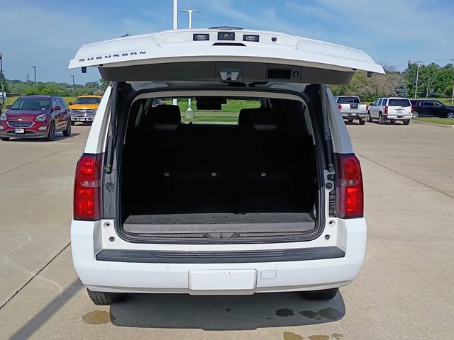 Used 2019 Chevrolet Suburban LT AWD/4WD image 17
