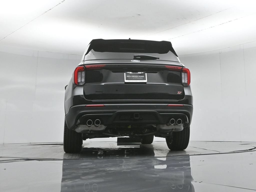 New 2026 Ford Explorer ST RWD image 50