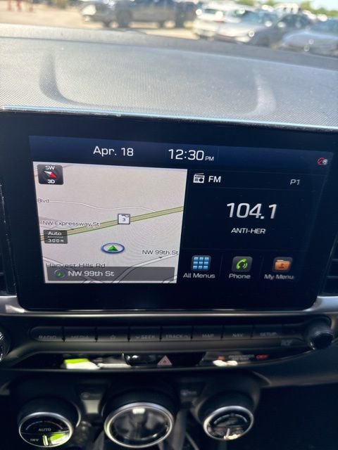 Used 2020 Hyundai Venue SEL w/ Convenience + Premium Package image 8