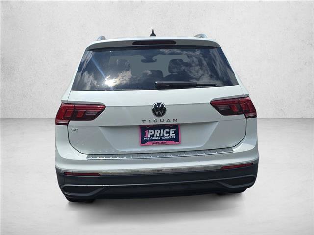 Certified 2023 Volkswagen Tiguan SE w/ Panoramic Sunroof Package FWD image 6