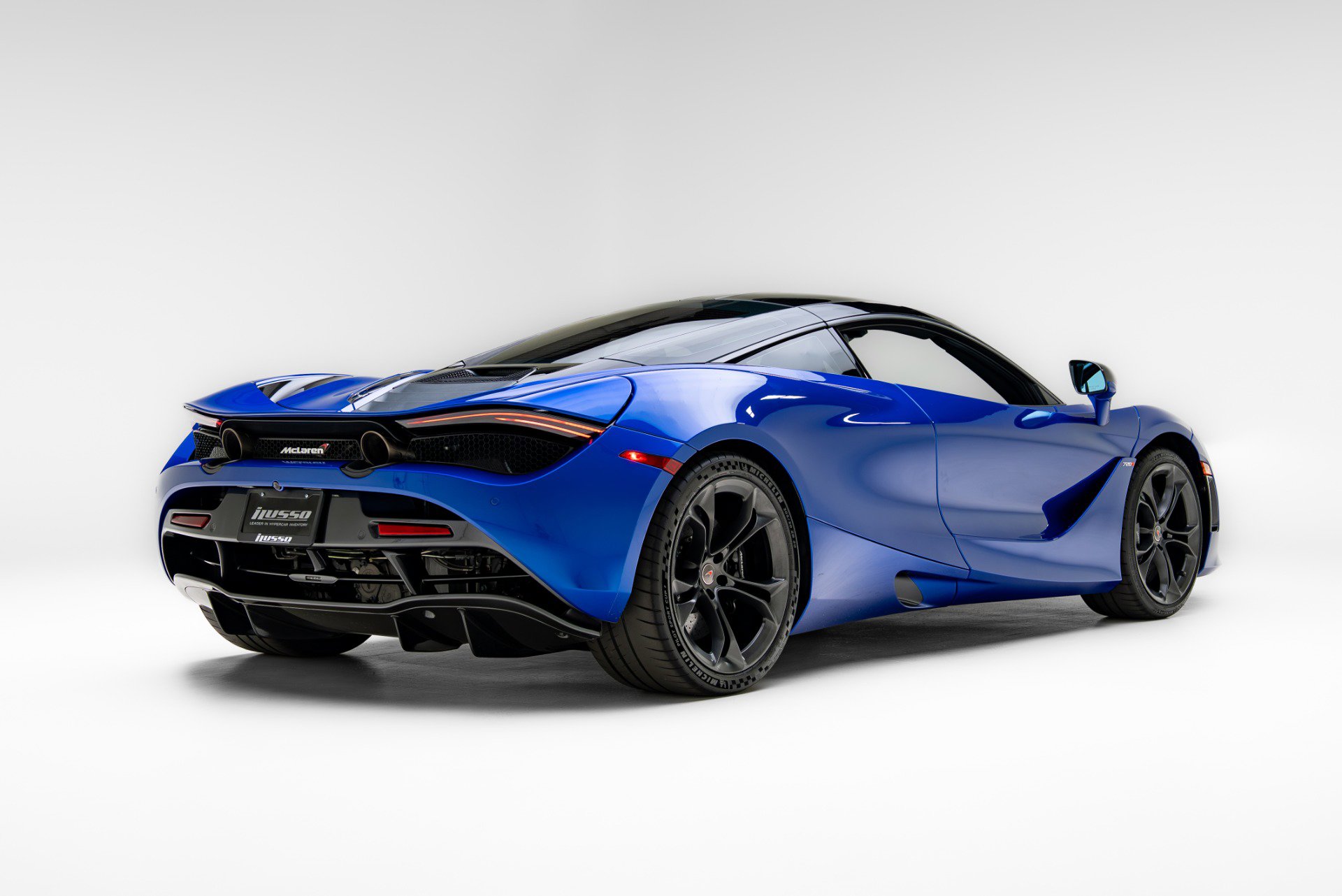 Used 2018 McLaren 720S Performance RWD image 27