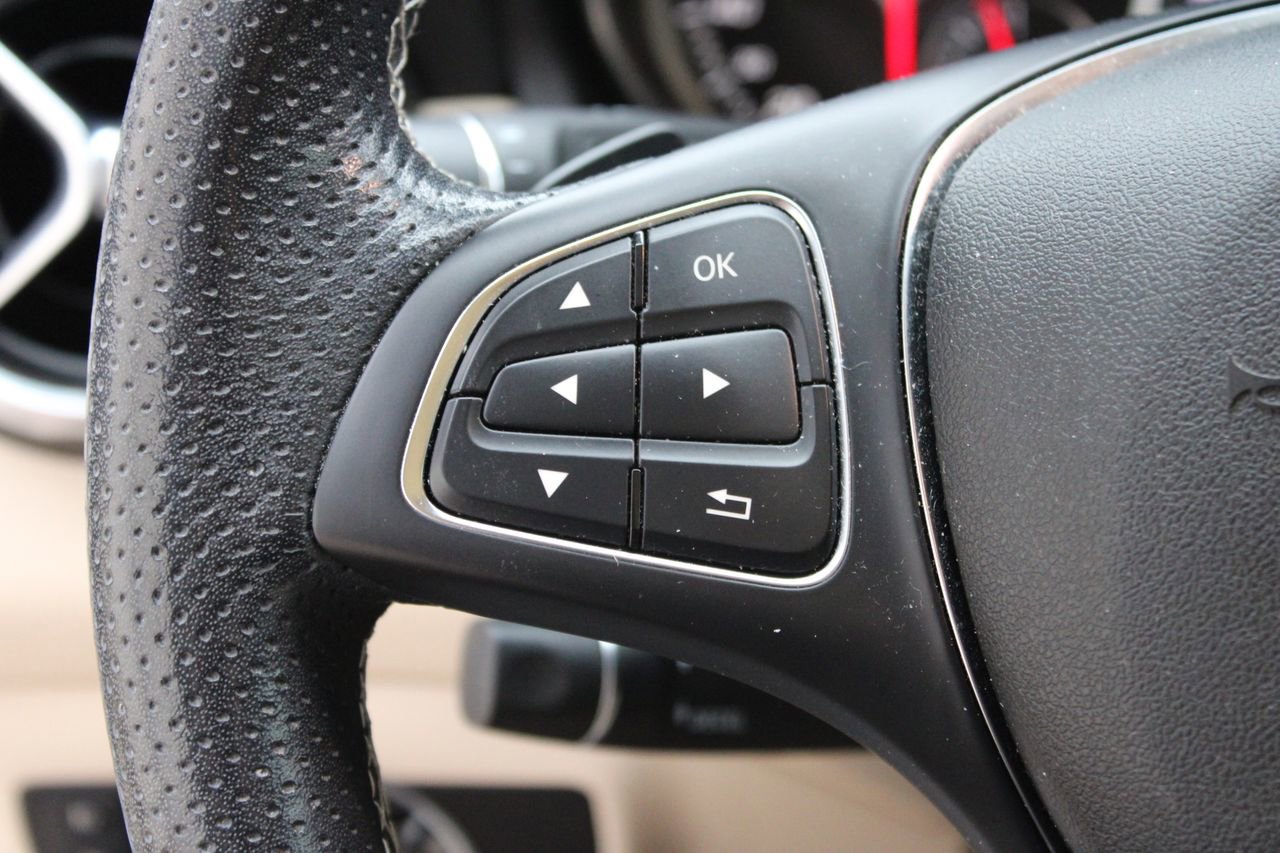 Used 2019 Mercedes-Benz GLA 250 image 13