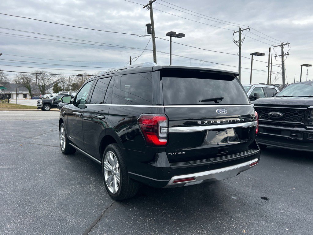 Used 2022 Ford Expedition Platinum image 14