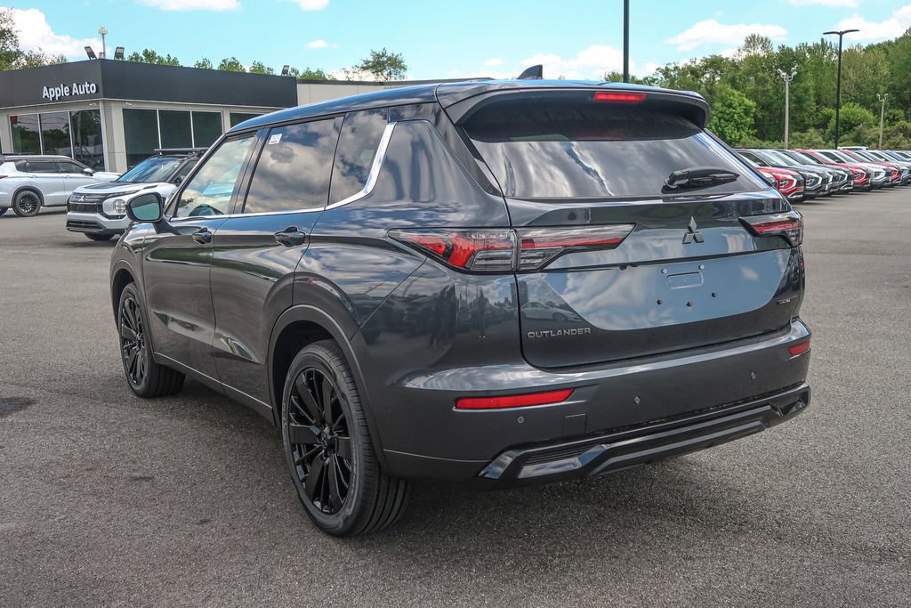 New 2026 Mitsubishi Outlander LE AWD/4WD image 15