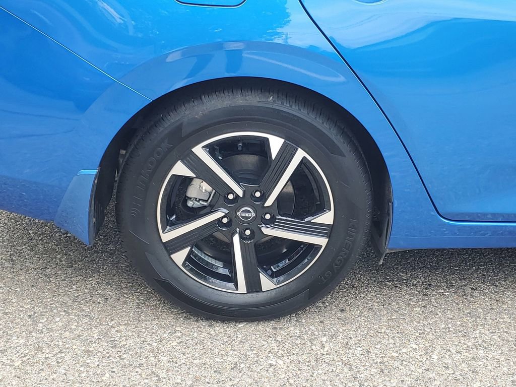 Used 2024 Nissan Sentra SV FWD image 5