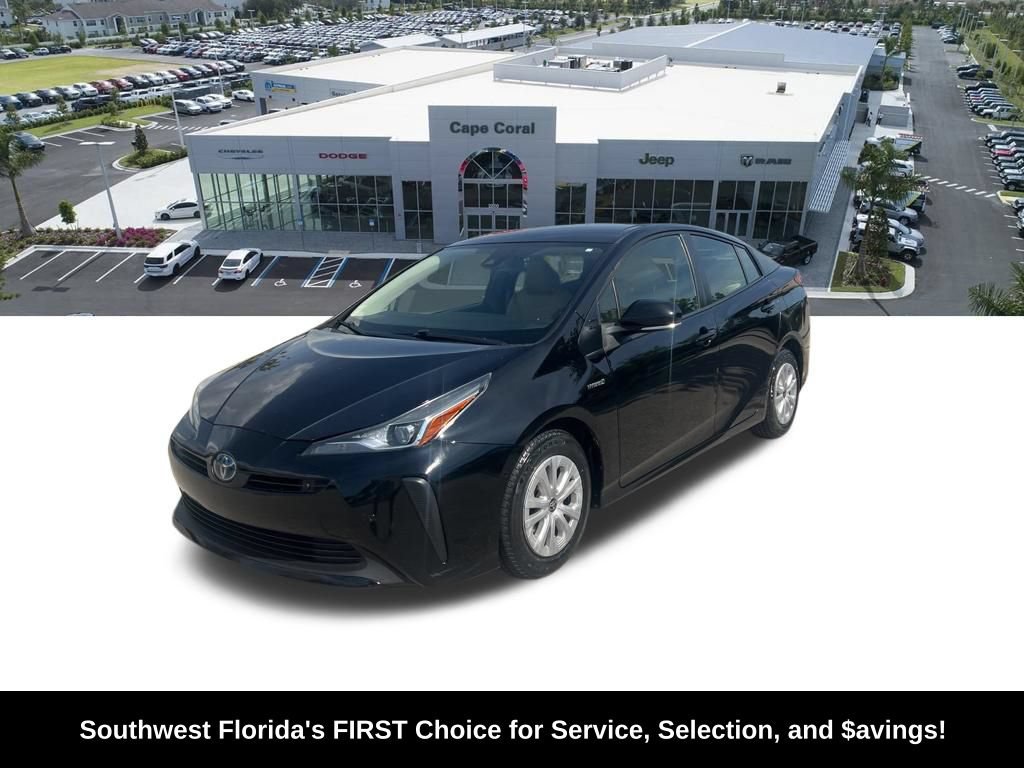 Used 2021 Toyota Prius LE FWD video 2