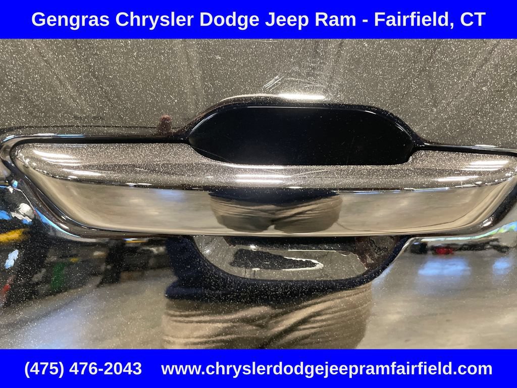 Certified 2025 Jeep Grand Cherokee L Altitude AWD/4WD image 19