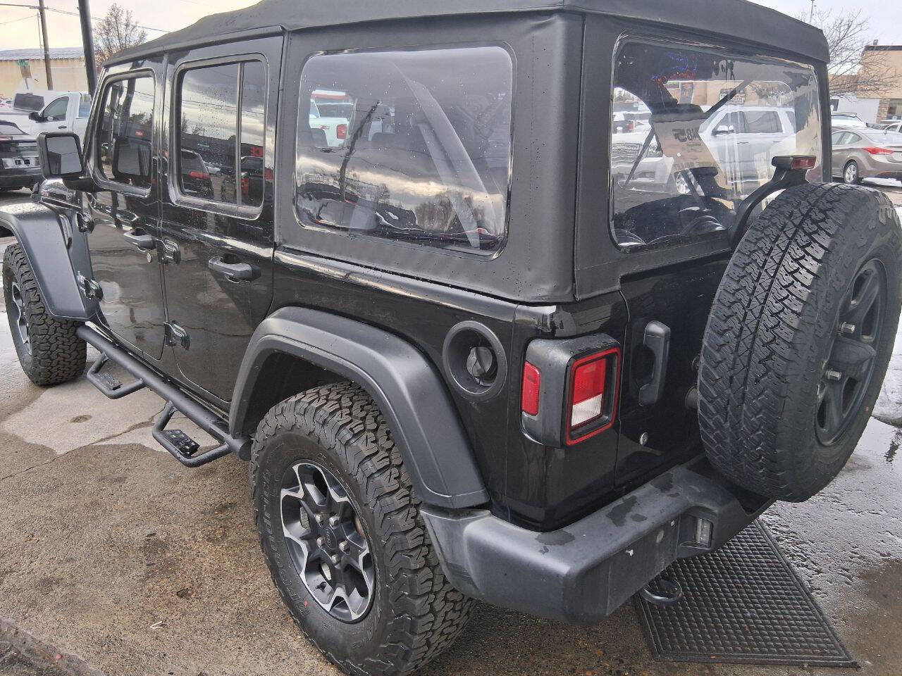 Used 2018 Jeep Wrangler Unlimited Sport image 22