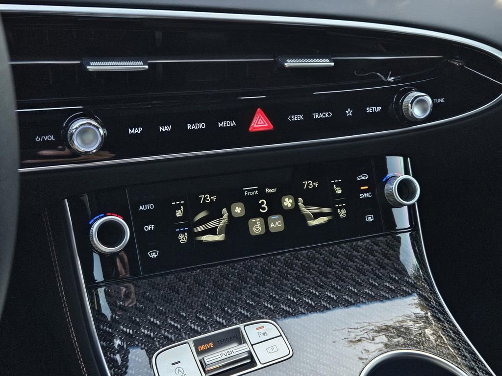 New 2026 Genesis GV70 3.5T Sport Prestige image 25