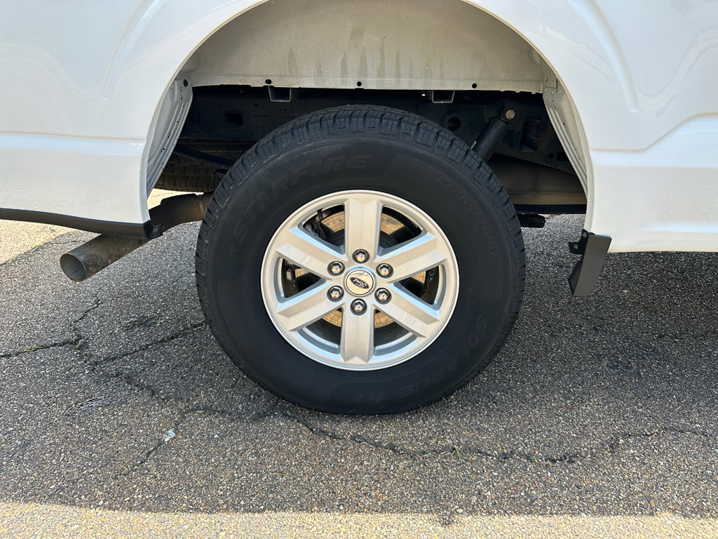 Used 2022 Ford F150 XLT w/ Equipment Group 301A Mid AWD/4WD image 5
