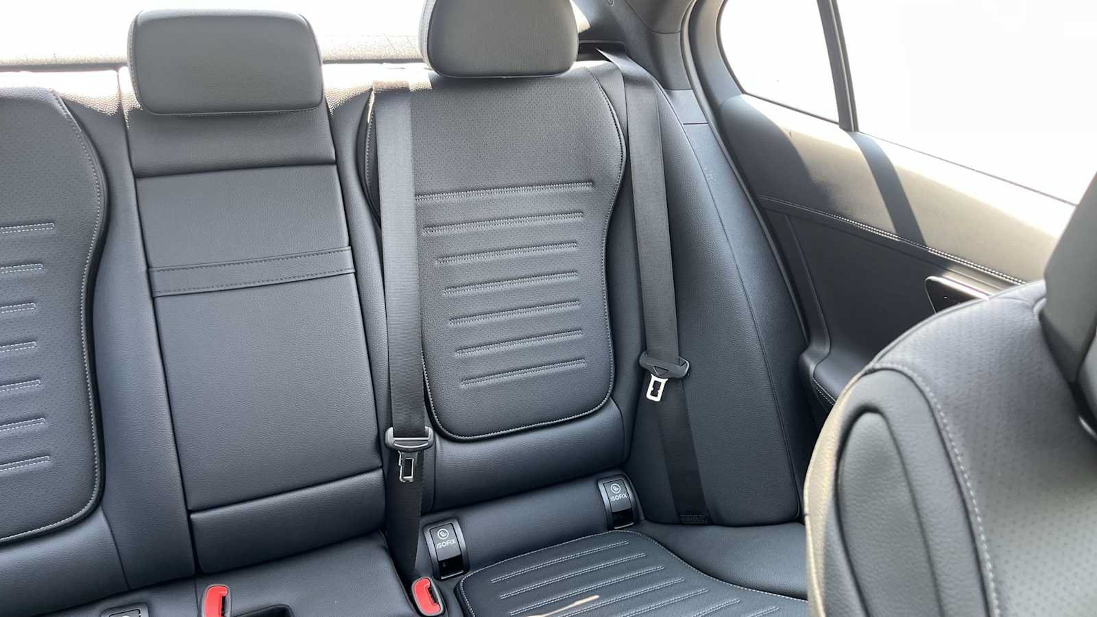 New 2026 Mercedes-Benz C 300 4MATIC Sedan image 31