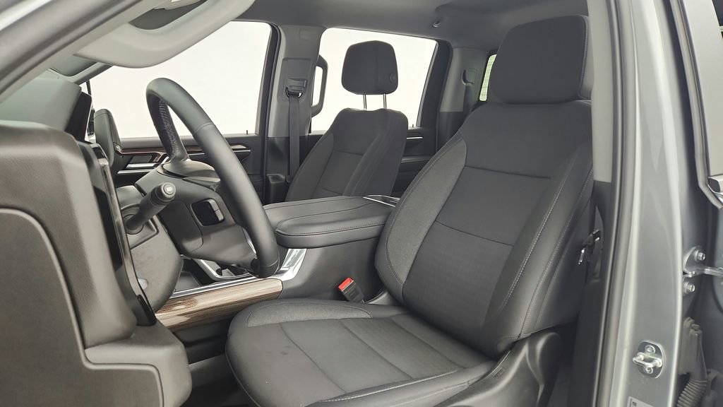 Used 2024 Chevrolet Silverado 2500 LT w/ Texas Edition AWD/4WD image 40