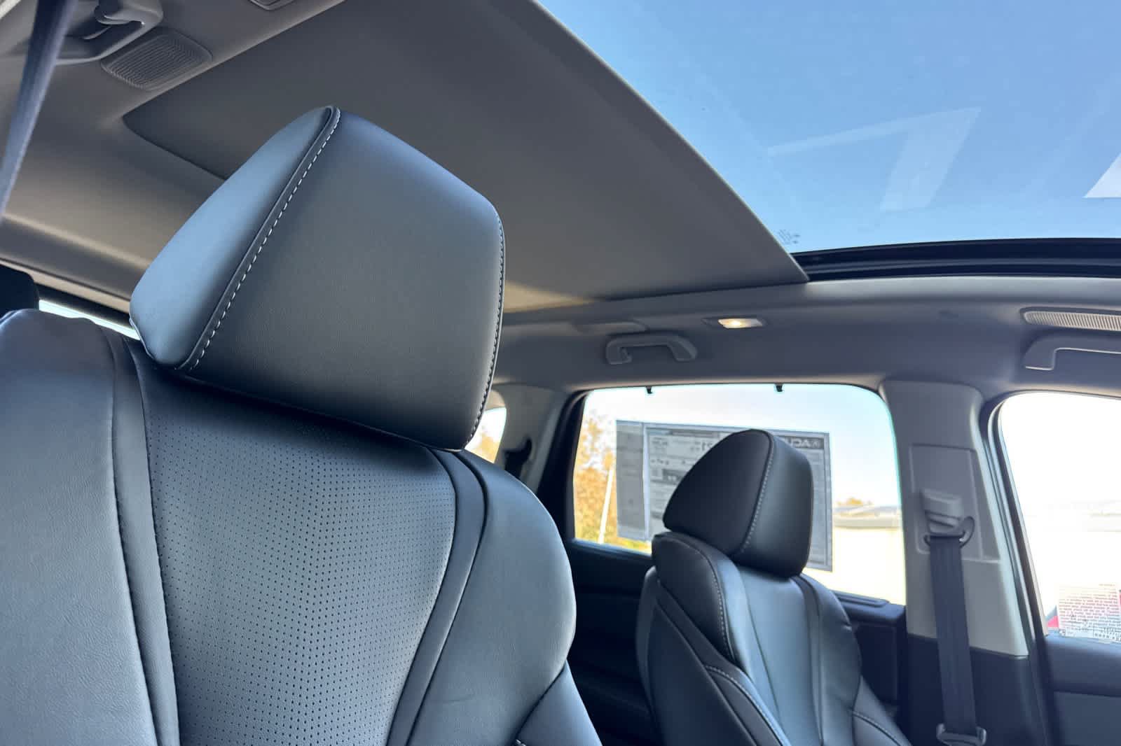 New 2026 Acura MDX w/ Technology Package AWD/4WD image 16