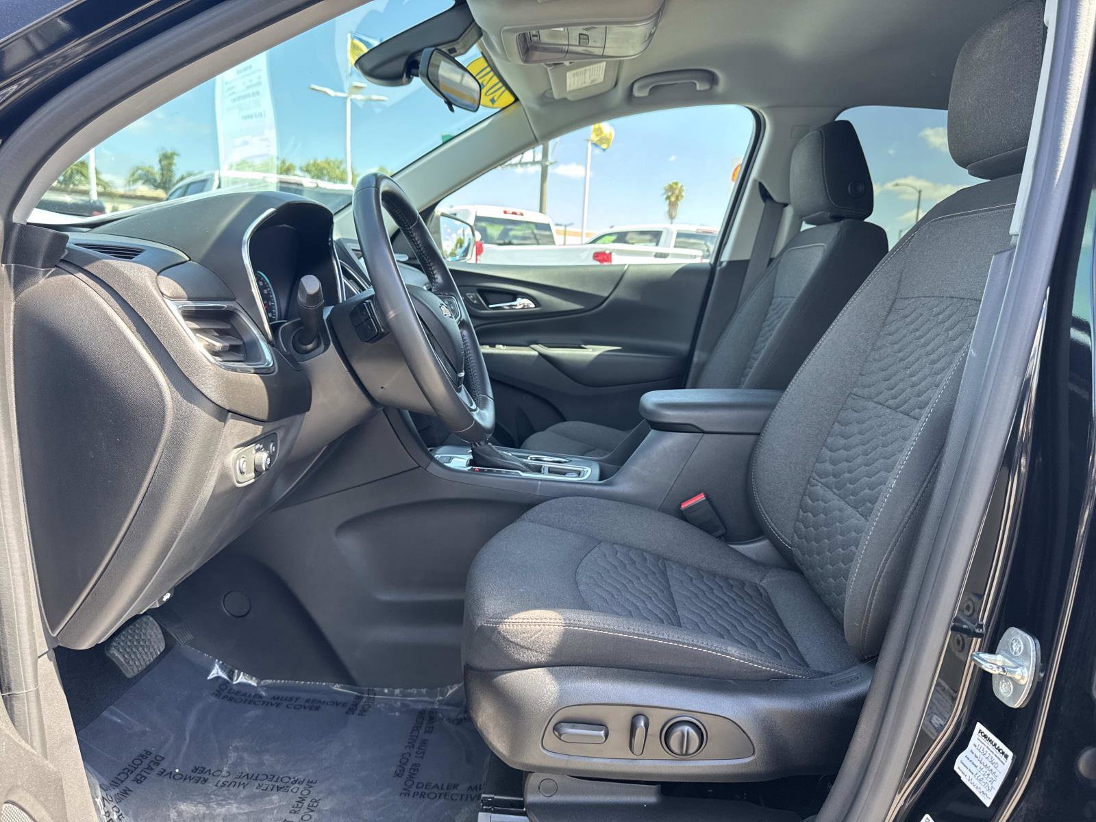 Used 2020 Chevrolet Equinox LT image 21