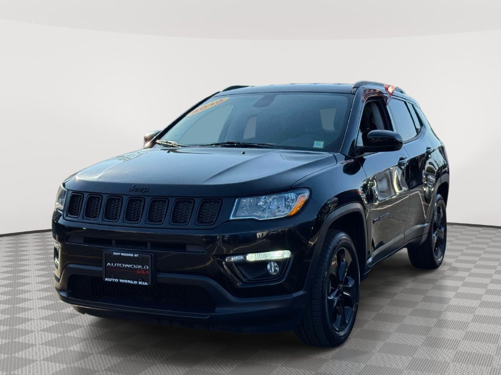 Used 2019 Jeep Compass Latitude AWD/4WD image 3