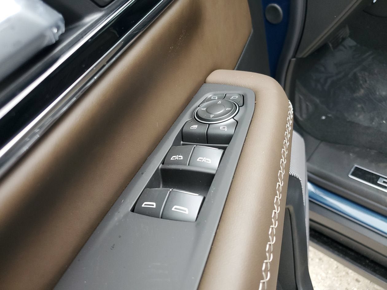 New 2026 GMC Yukon XL Denali Ultimate AWD/4WD image 18