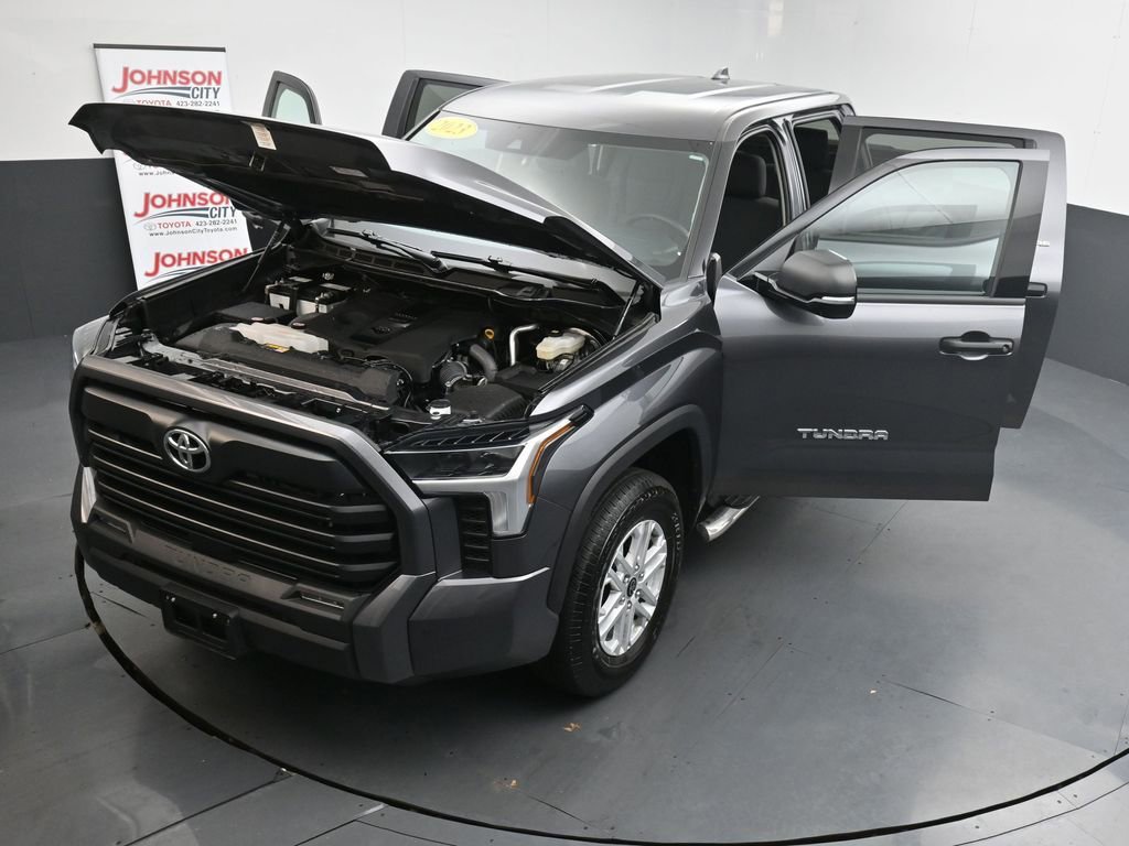 Used 2023 Toyota Tundra SR5 w/ SR5 Convenience Package AWD/4WD image 46
