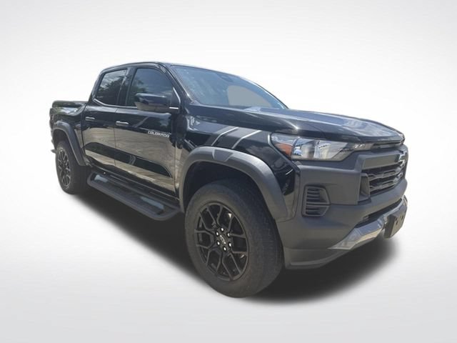 Used 2024 Chevrolet Colorado Trail Boss w/ LPO, Dark Essentials Package AWD/4WD image 1