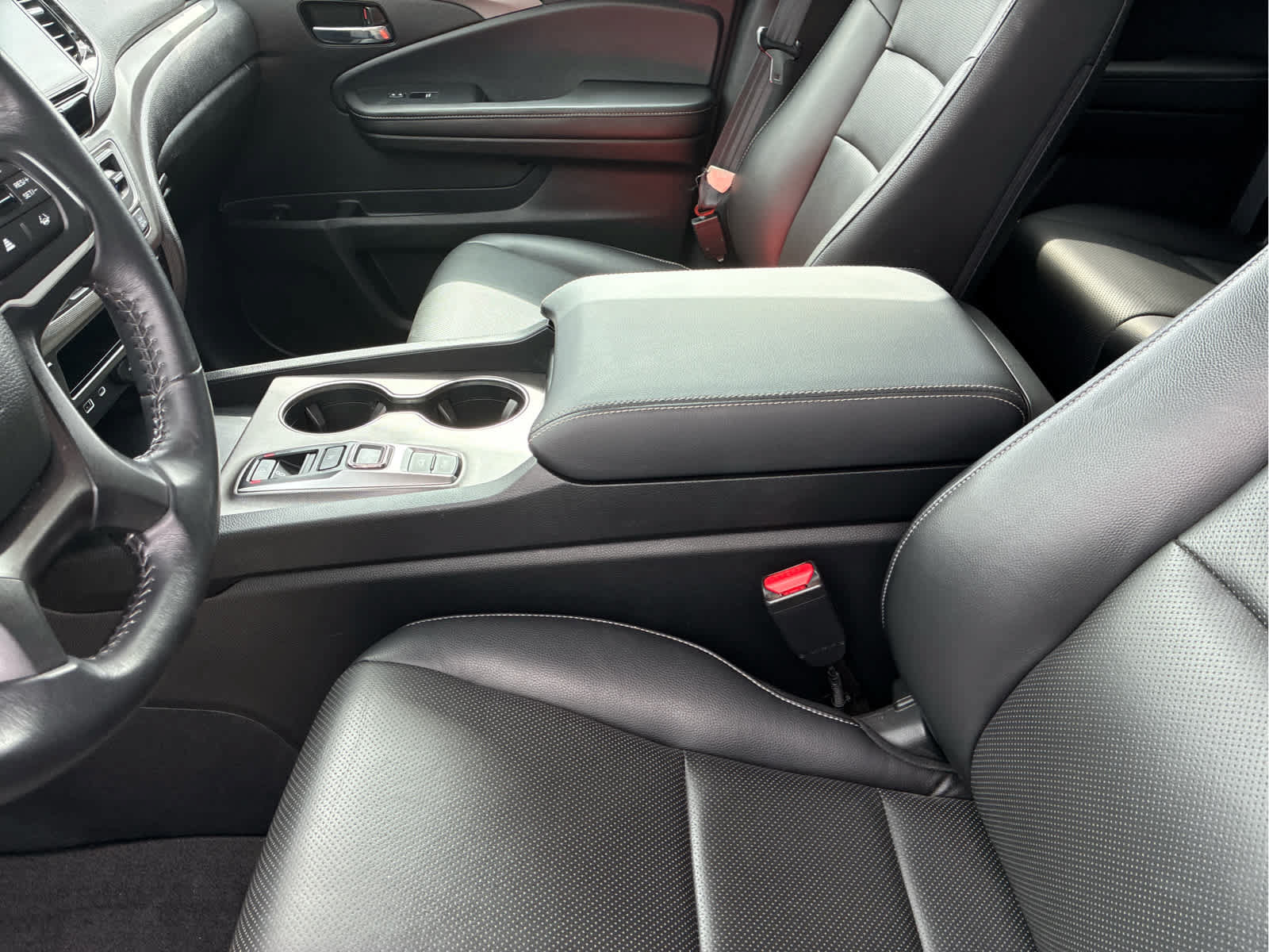 Used 2025 Honda Ridgeline RTL image 13