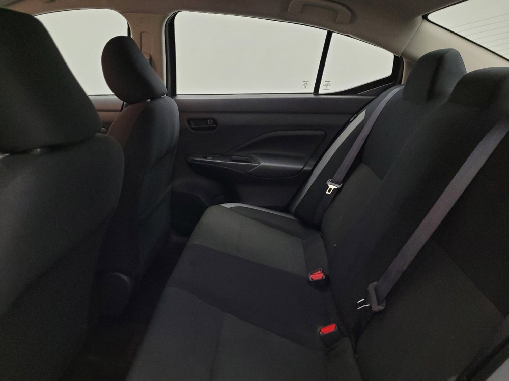 Used 2025 Nissan Versa S w/ Lighting Package FWD image 18