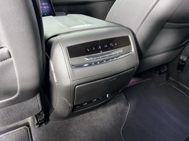 Certified 2025 Cadillac Escalade ESV Sport Platinum image 22