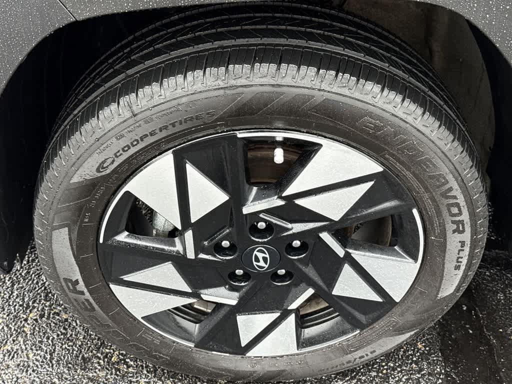 Used 2024 Hyundai Kona SEL AWD/4WD image 30
