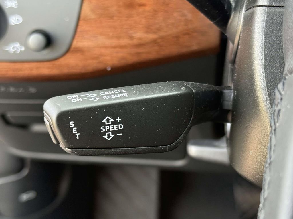 Used 2022 Audi A5 2.0T Premium image 28