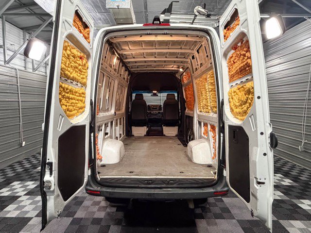 Used 2021 Mercedes-Benz Sprinter 3500 image 11