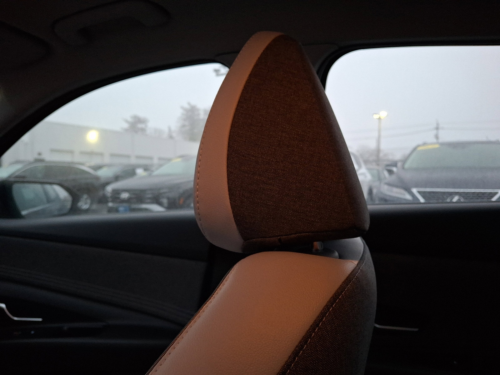 Used 2025 Hyundai Elantra Limited image 17