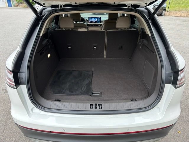 Certified 2022 Lincoln Nautilus AWD w/ Premium Package image 23