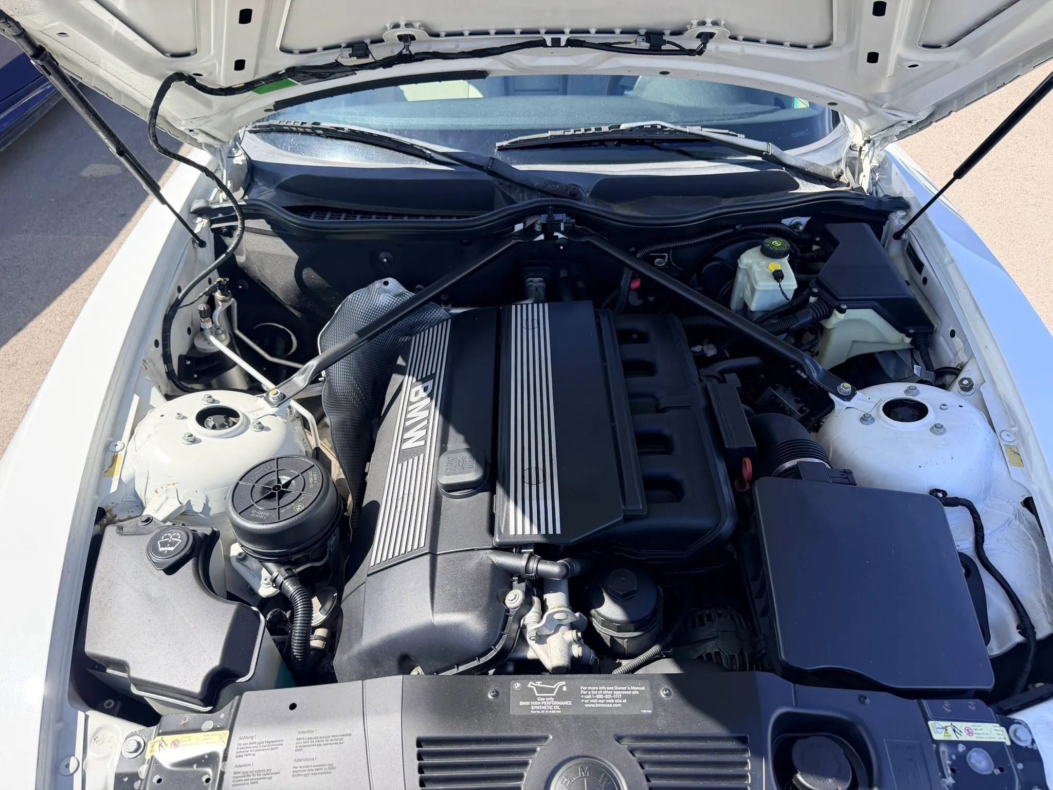 Used 2003 BMW Z4 2.5i RWD image 12