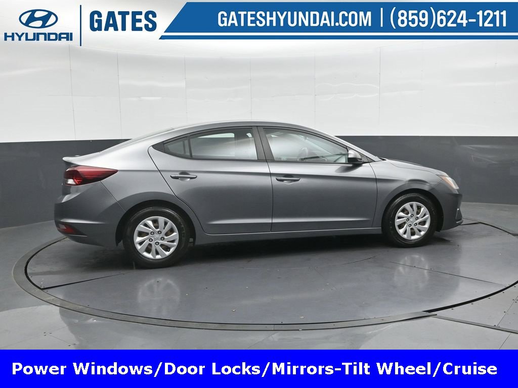 Used 2019 Hyundai Elantra SE w/ Cargo Package image 3