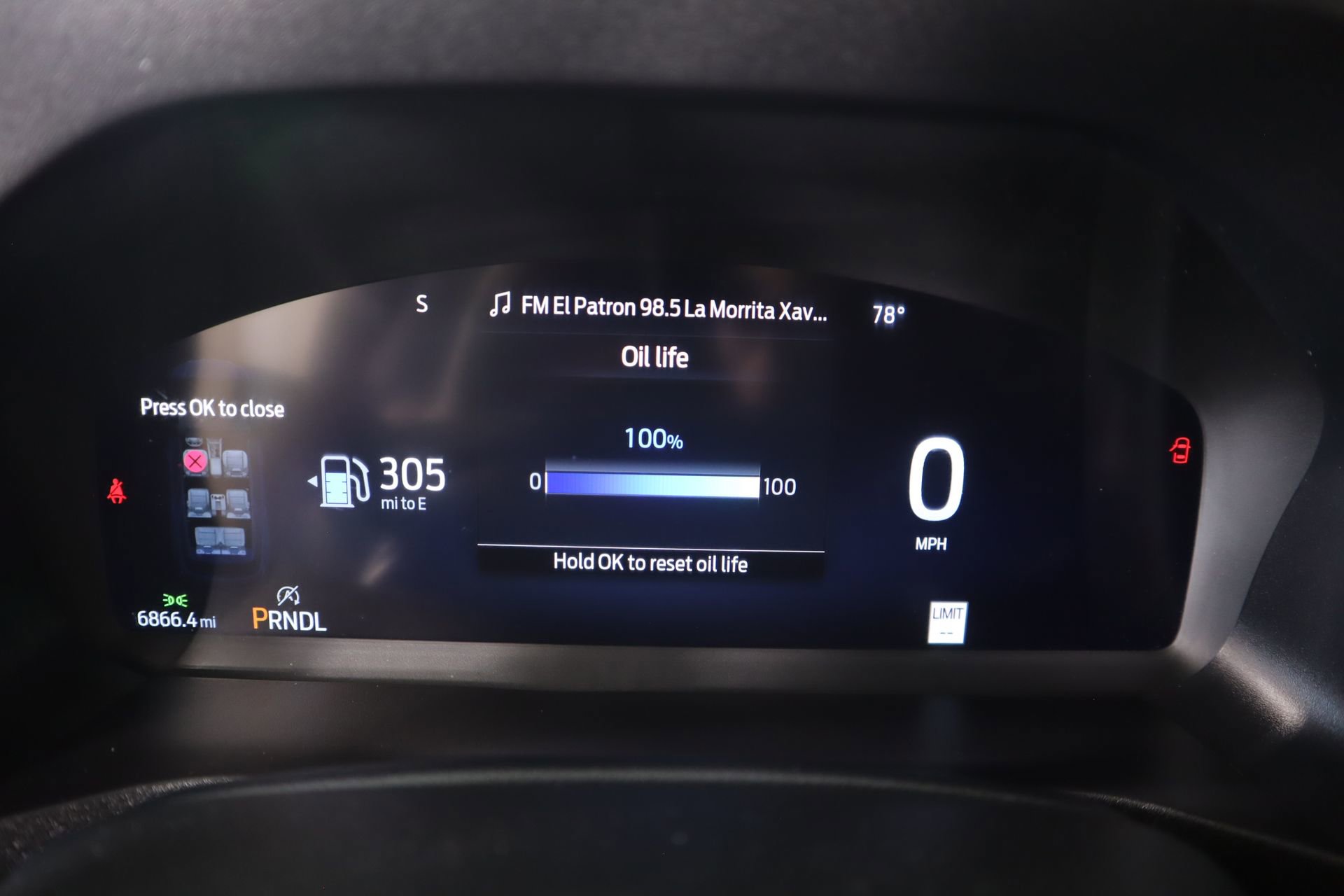 Used 2025 Ford Explorer Active w/ Active Comfort Package image 4