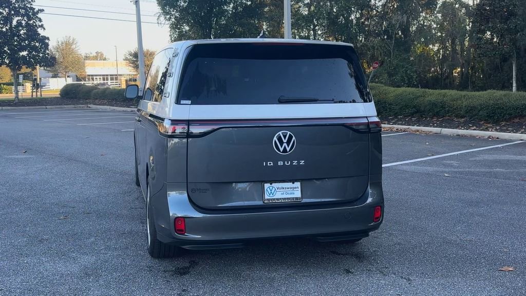 New 2025 Volkswagen ID. Buzz Pro S image 7