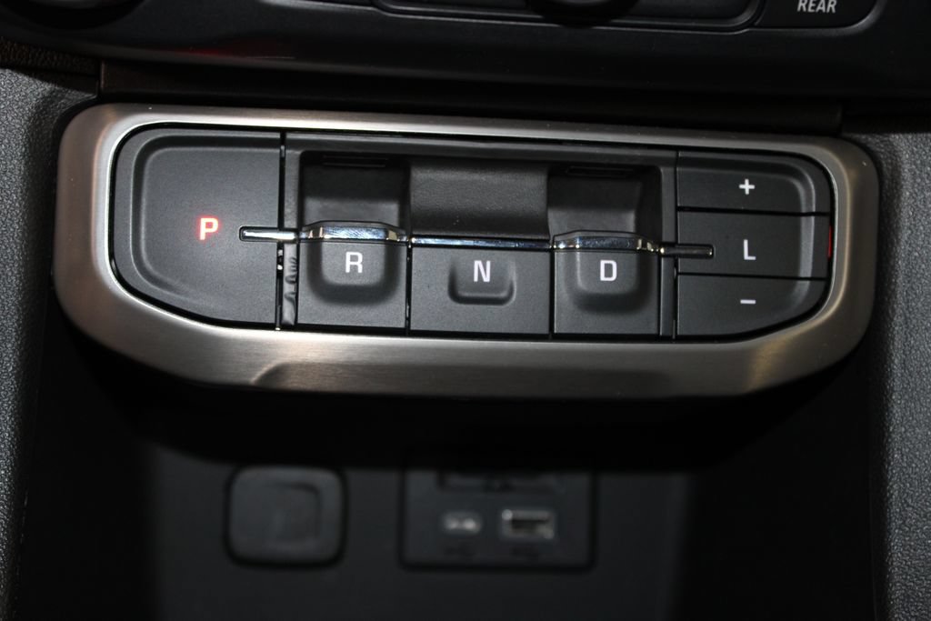 Used 2021 GMC Acadia Denali w/ Denali Technology Package FWD image 44
