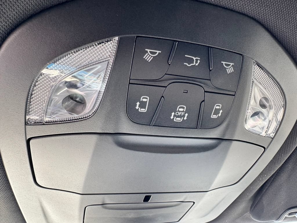 New 2026 Chrysler Pacifica Select FWD image 21