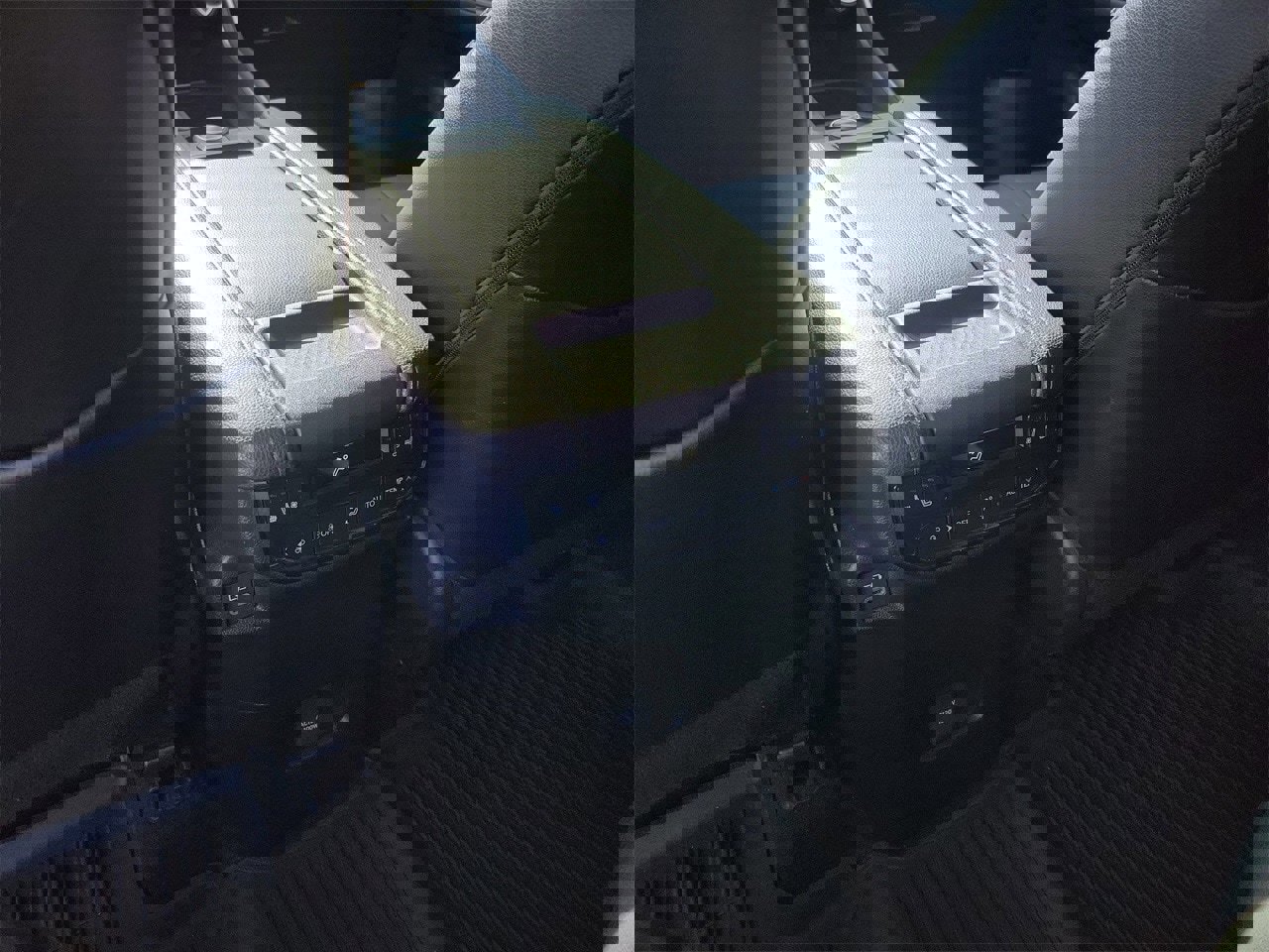 Used 2024 Toyota Grand Highlander Platinum image 12