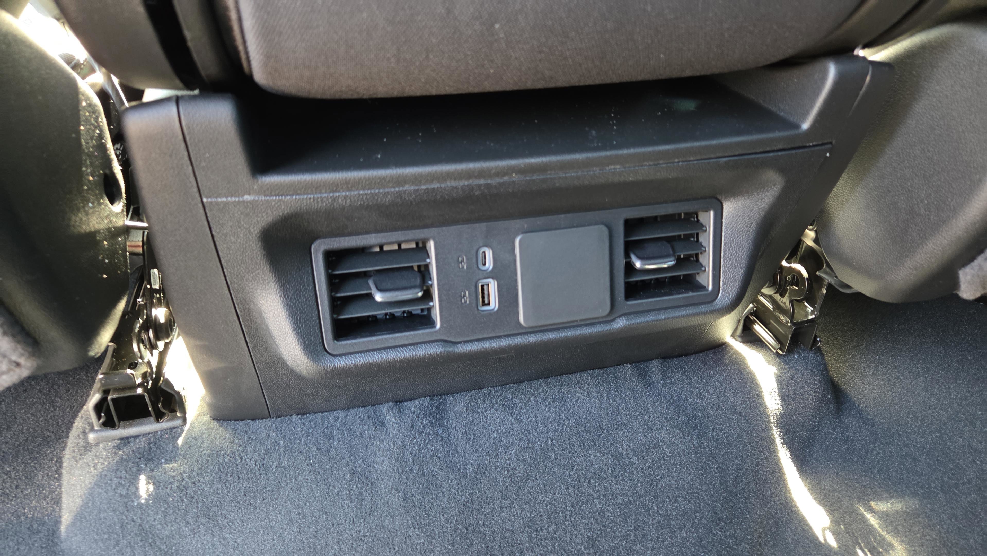 New 2026 Chevrolet Silverado 1500 Custom Trail Boss w/ Dark Appearance Package AWD/4WD image 15
